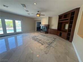 2480 Ram Crossing Way in Henderson, NV - Building Photo - Building Photo