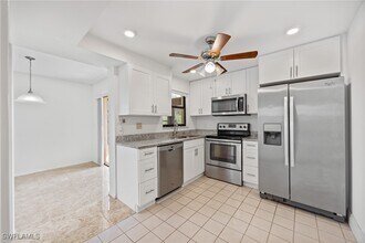 3615 Boca Ciega Dr in Naples, FL - Building Photo - Building Photo
