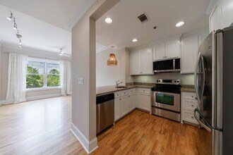 2277/2255 Peachtree Rd NE in Atlanta, GA - Building Photo - Building Photo