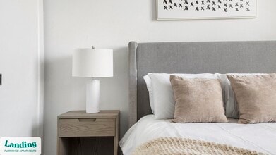 5511 Caprock Smt Dr, Unit 1214 in Bee Cave, TX - Foto de edificio - Building Photo