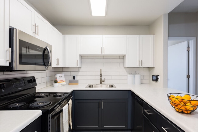 Morada West in Phoenix, AZ - Foto de edificio - Building Photo