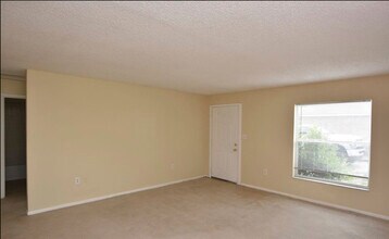 712 E Garden St, Unit 8 in Lakeland, FL - Building Photo - Building Photo