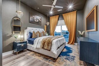 4640 Munger Ave in Dallas, TX - Building Photo - Building Photo