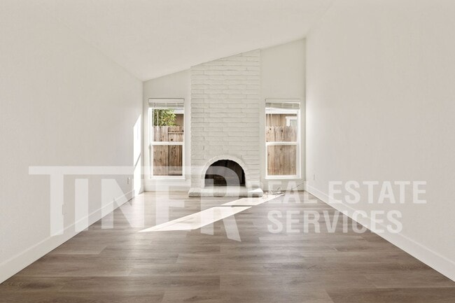 6612 Posten Way in Citrus Heights, CA - Building Photo - Building Photo