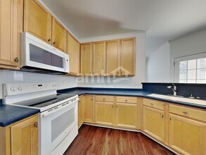 5716 Keowee Way in Raleigh, NC - Building Photo - Building Photo