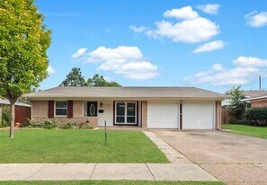 821 Wisteria Way in Richardson, TX - Building Photo