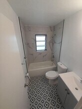 412 Conniston Rd in West Palm Beach, FL - Building Photo - Building Photo