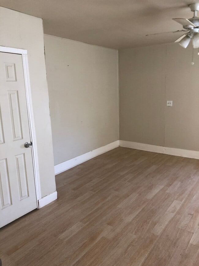 1708 Avenue N in Lubbock, TX - Building Photo - Building Photo