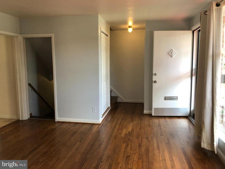 3810 Bancroft Rd in Baltimore, MD - Building Photo
