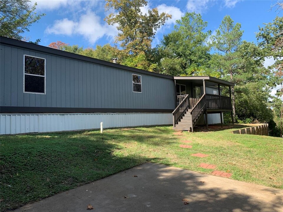 200 Mary Ave in Huntsville, TX - Foto de edificio