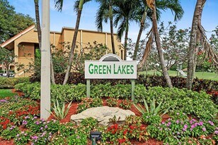 11282 Green Lake Dr in Boynton Beach, FL - Building Photo