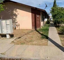 1530-1570 O St in Sanger, CA - Building Photo