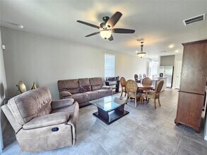 7149 Boggy Crk Pl in Parrish, FL - Building Photo - Building Photo