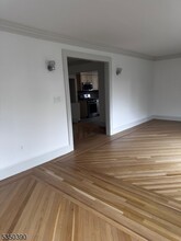 31 Peachtree Rd in Maplewood, NJ - Foto de edificio - Building Photo