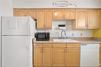 3885 Topaz Ln in Virginia Beach, VA - Building Photo - Building Photo