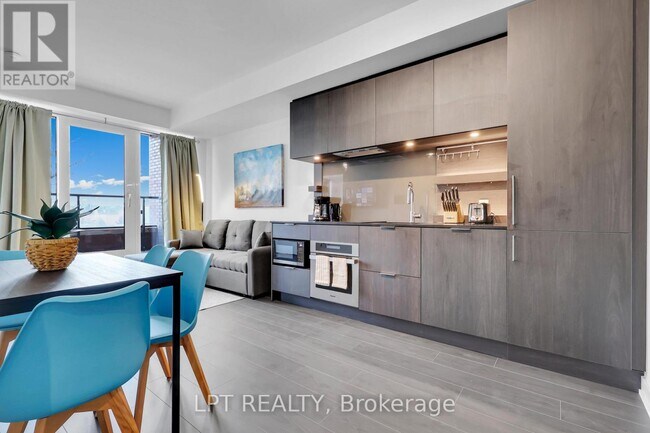 property at 28 Ann St