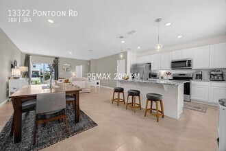 13322 Pontoon Rd in Winter Garden, FL - Building Photo - Building Photo