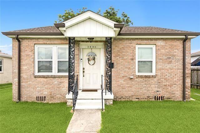 5605 Canal Blvd in New Orleans, LA - Building Photo