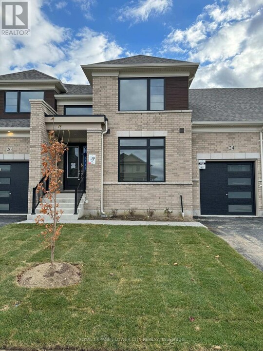 24 Mayapple St in Adjala-Tosorontio, ON - Building Photo