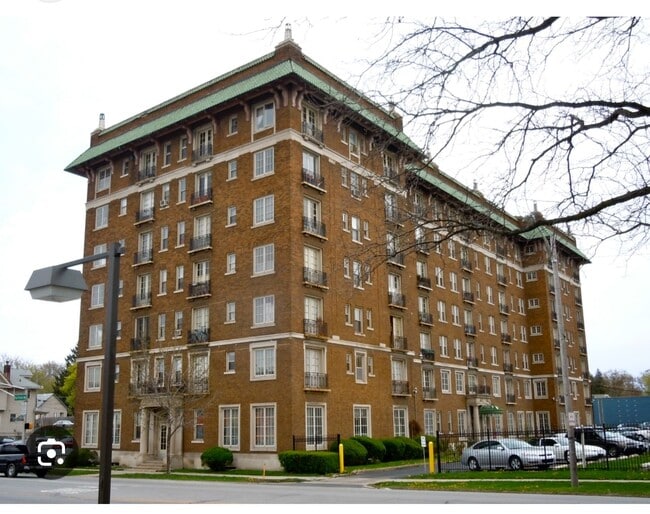 property at 2301 Fairfield Ave