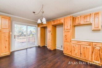 6922 Cattleman's Trail in Colorado Springs, CO - Foto de edificio - Building Photo