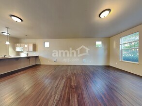 2116 182nd Street Ct E in Spanaway, WA - Building Photo - Building Photo