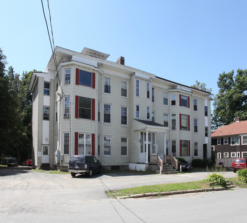 4 Armory St in Greenfield, MA - Building Photo