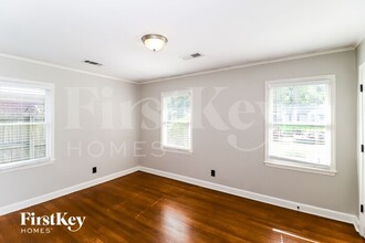 1256 W Perkins Rd in Memphis, TN - Building Photo - Building Photo