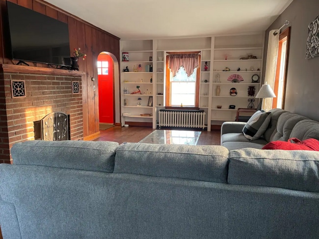 property at 1626 Williston Rd