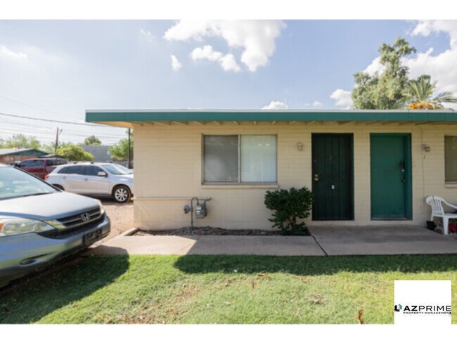 1029 S Mariana St in Tempe, AZ - Building Photo - Building Photo