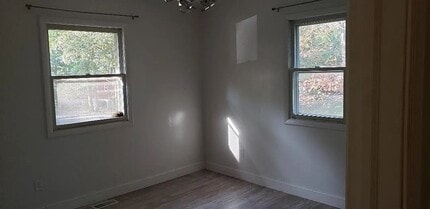 64 Greenwood St in Elkton, MD - Building Photo - Building Photo