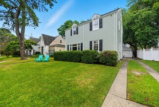 6233 Rolfe Ave in Norfolk, VA - Building Photo - Building Photo