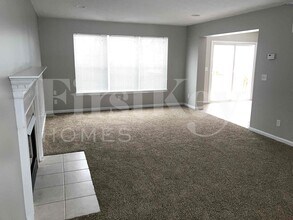 103 Sydneys Ct in Burlington, KY - Building Photo - Building Photo