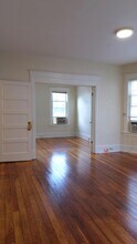 11 Dean Pl in Poughkeepsie, NY - Building Photo - Building Photo