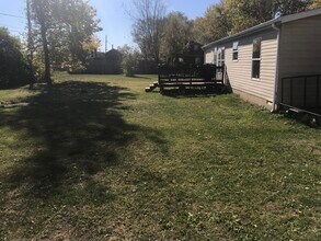 2216 N Garnet Ave in Muncie, IN - Building Photo - Building Photo