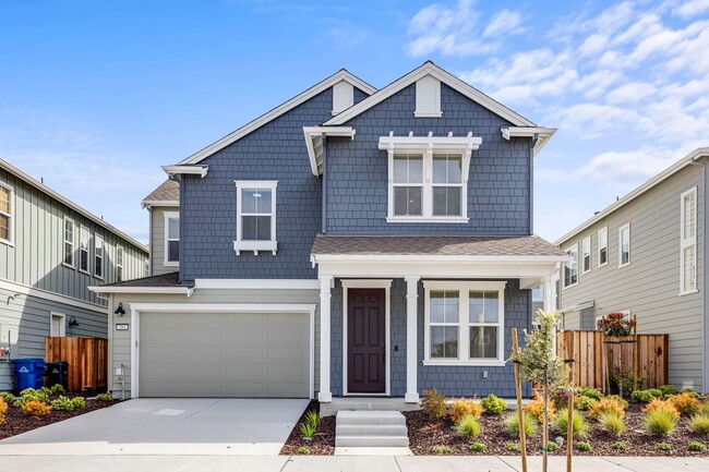 284 Wharf Ter in Marina, CA - Building Photo - Building Photo