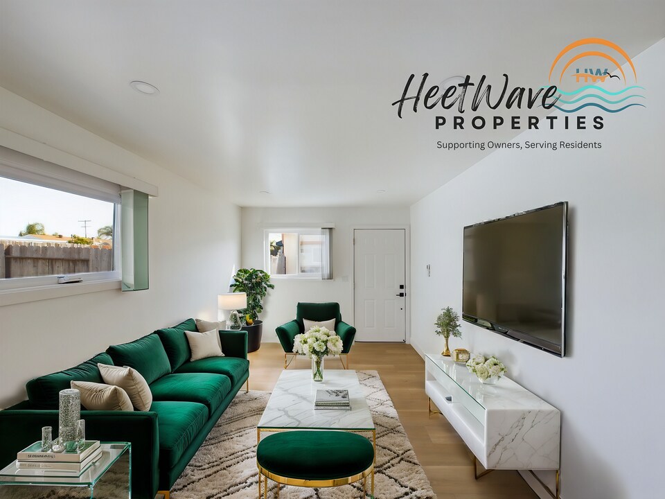 3284 Luna Ave-Unit -#3286 in San Diego, CA - Building Photo