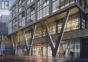 108 Peter St in Toronto, ON - Building Photo
