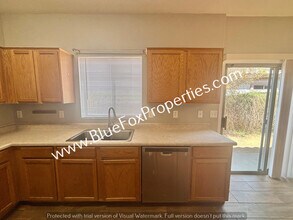 15073 S Harry Truman Pl in Sahuarita, AZ - Building Photo - Building Photo