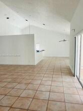 16373 NW 16th St in Pembroke Pines, FL - Building Photo - Building Photo