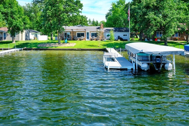 property at 27166 Little Floyd Lake Rd