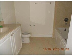 1419 Renaissance Way in Boynton Beach, FL - Building Photo - Building Photo