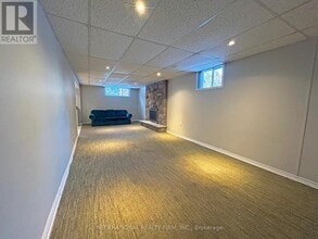 63 Centre St E in Richmond Hill, ON - Building Photo - Building Photo