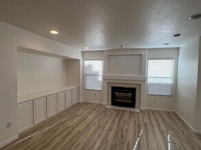 3520 Apollo Cir in Roseville, CA - Building Photo - Building Photo