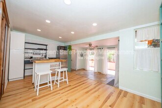 4982 Baltimore Dr in La Mesa, CA - Building Photo - Building Photo