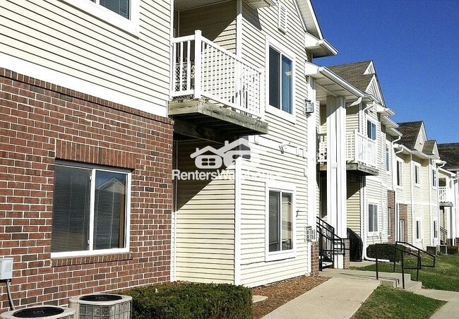 property at 2323 E Porter Ave