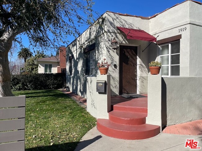 1919 19th St in Santa Monica, CA - Building Photo - Building Photo