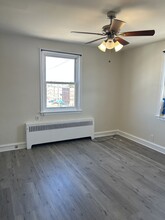 1471 Creston St, Unit 2nd floor in Philadelphia, PA - Building Photo - Building Photo