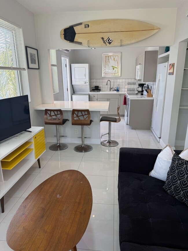 property at 2513 Staples Ave