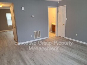 1115 Crowne Pointe Dr in Elizabethtown, KY - Building Photo - Building Photo